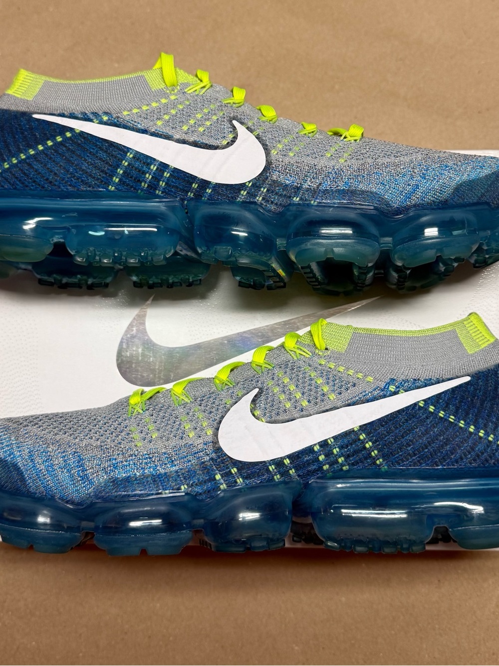 Nike Air Vapormax Sprite men’s size 14 running shoes Rare NDS!